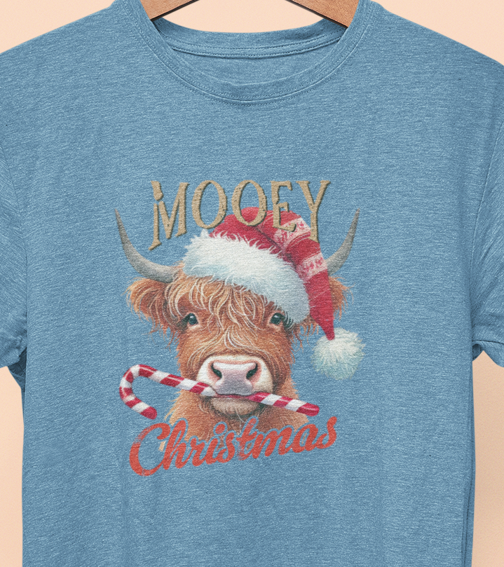 Highland Cow Mooey Christmas T-shirt Womenswear