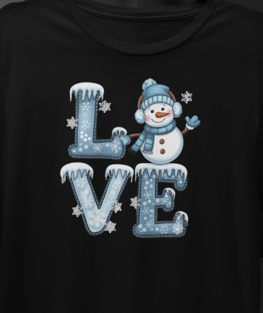 Winter Snowman LOVE T-shirt Womenswear