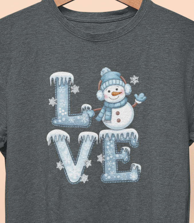 Winter Snowman LOVE T-shirt Womenswear